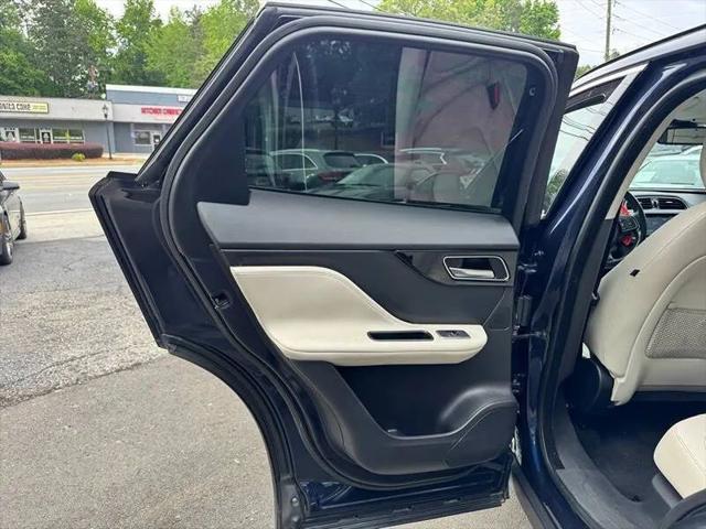 2017 Jaguar F-PACE 35t Prestige