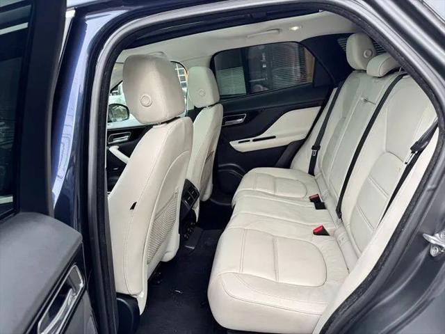 2017 Jaguar F-PACE 35t Prestige