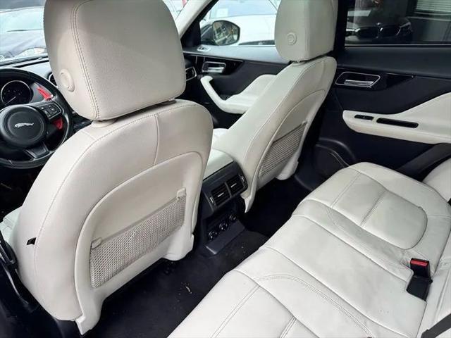 2017 Jaguar F-PACE 35t Prestige