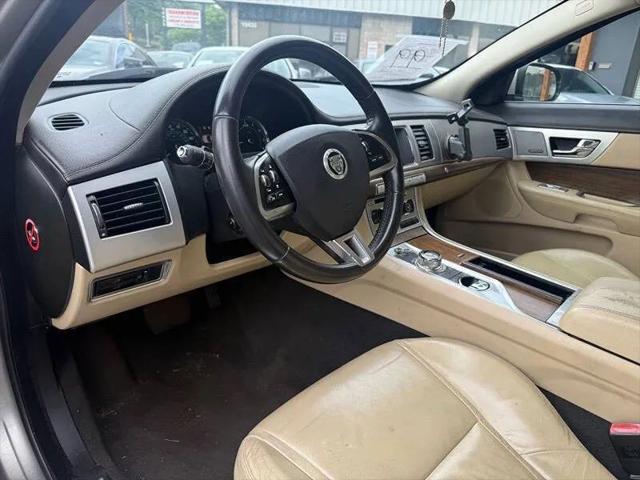 2013 Jaguar XF V6 SC