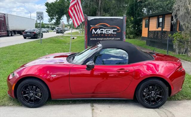 2020 Mazda MX-5 Sport