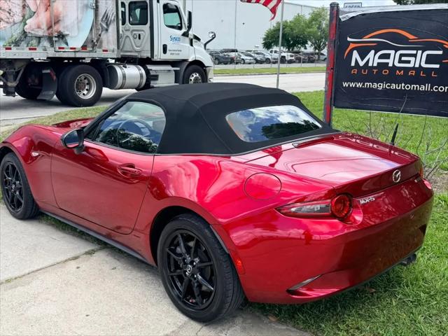2020 Mazda MX-5 Sport