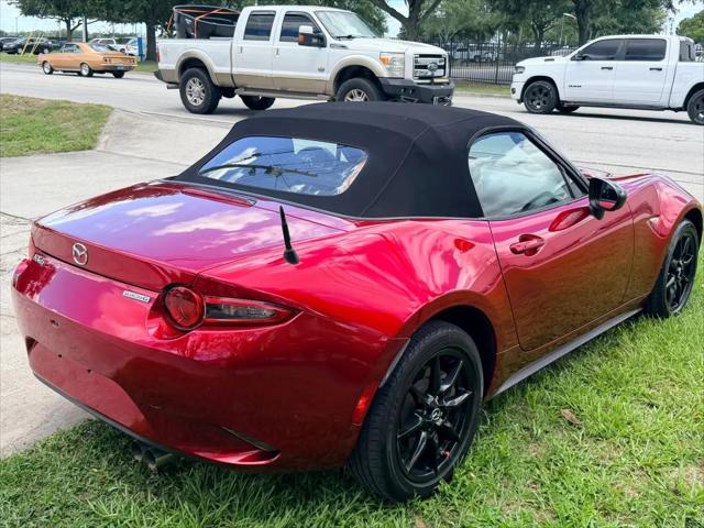 2020 Mazda MX-5 Sport