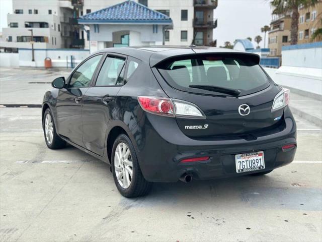 2013 Mazda Mazda3 i Touring