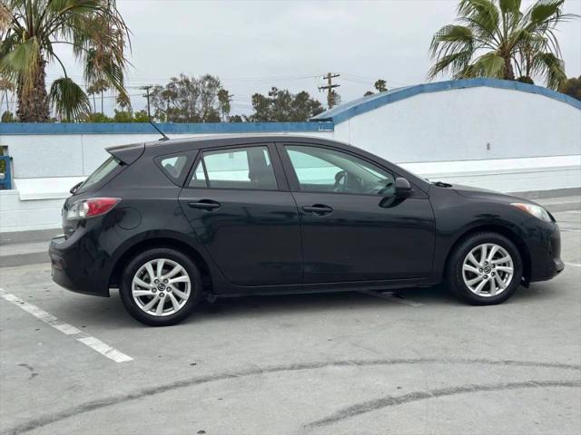 2013 Mazda Mazda3 i Touring