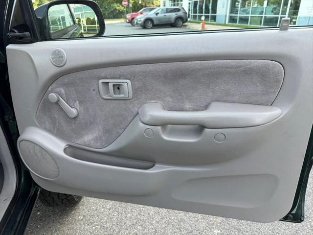 2003 Toyota Tacoma Base
