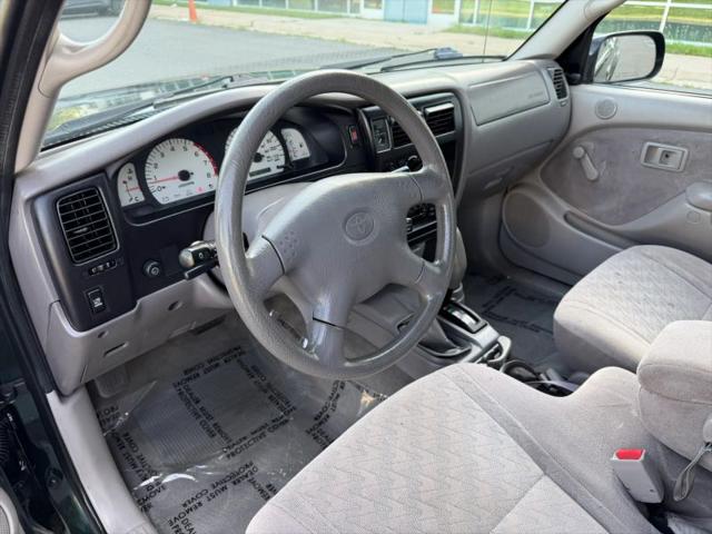 2003 Toyota Tacoma Base