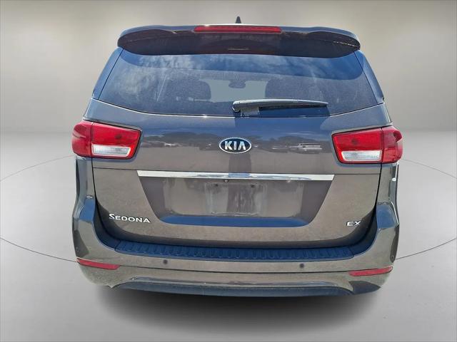 2016 Kia Sedona EX