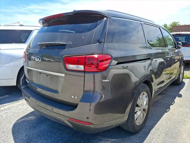 2016 Kia Sedona EX