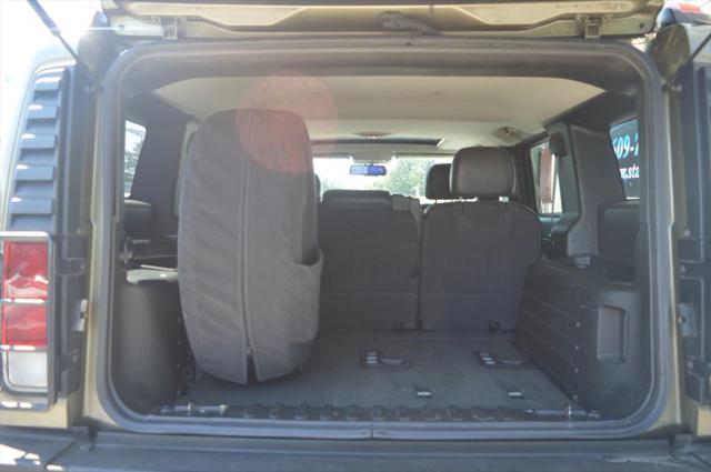 2005 HUMMER H2 Base