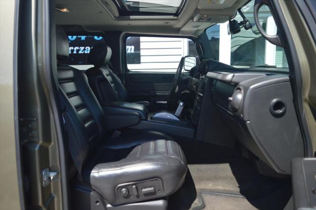 2005 HUMMER H2 Base