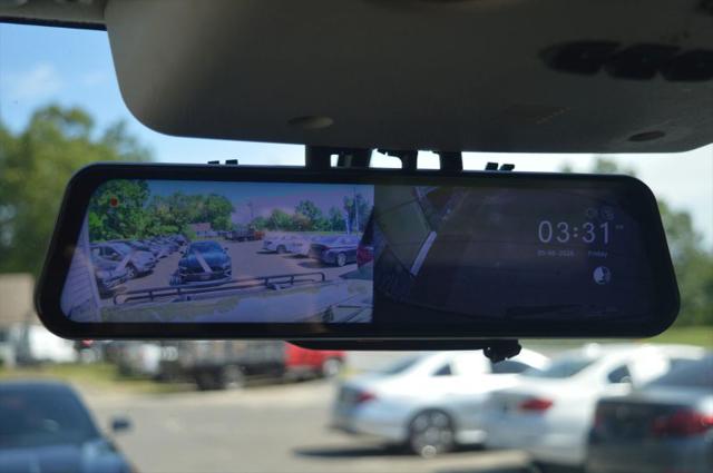 2005 HUMMER H2 Base