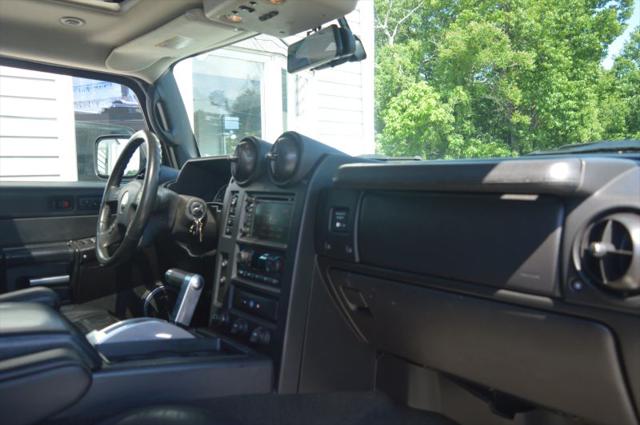 2005 HUMMER H2 Base
