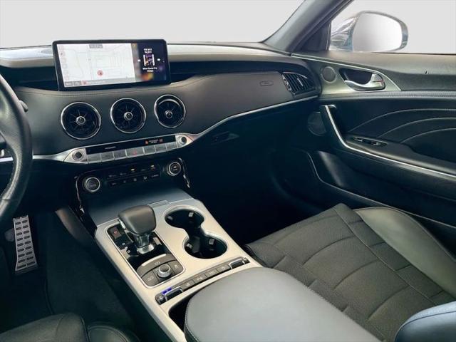 2023 Kia Stinger GT2