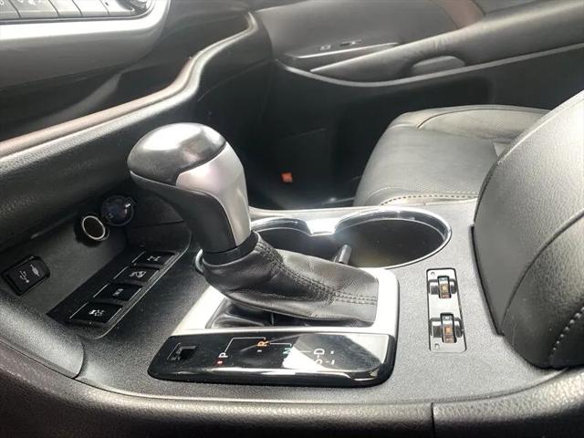 2015 Toyota Highlander Limited V6