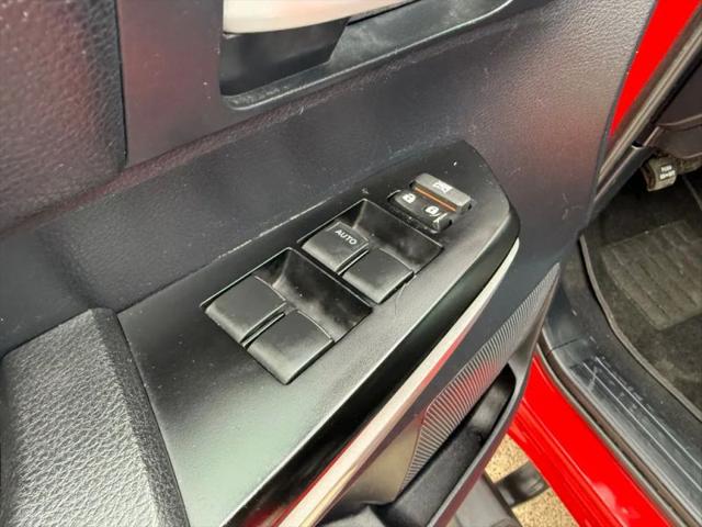 2015 Toyota Tundra SR5 5.7L V8