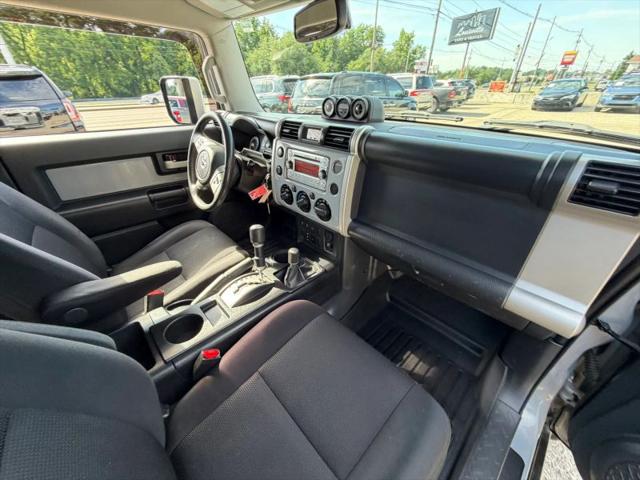 2014 Toyota FJ Cruiser Base