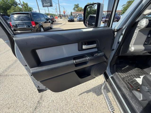 2014 Toyota FJ Cruiser Base