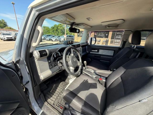 2014 Toyota FJ Cruiser Base