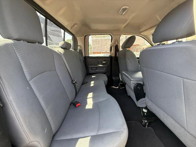 2017 Ram 1500 SLT Quad Cab 4x4 64 Box