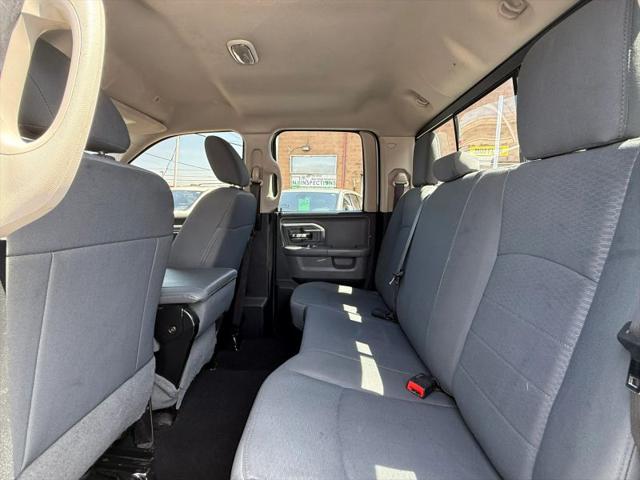 2017 Ram 1500 SLT Quad Cab 4x4 64 Box