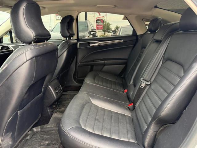 2017 Ford Fusion SE