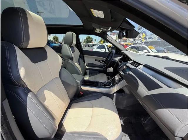 2017 Land Rover Range Rover Evoque SE