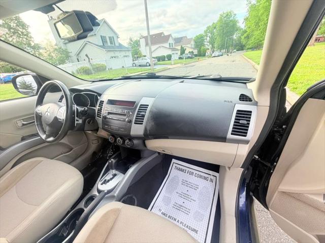 2012 Mitsubishi Outlander SE