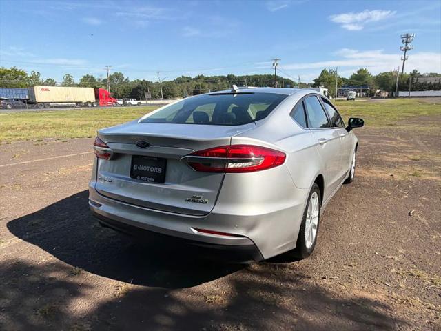 2019 Ford Fusion Hybrid SE