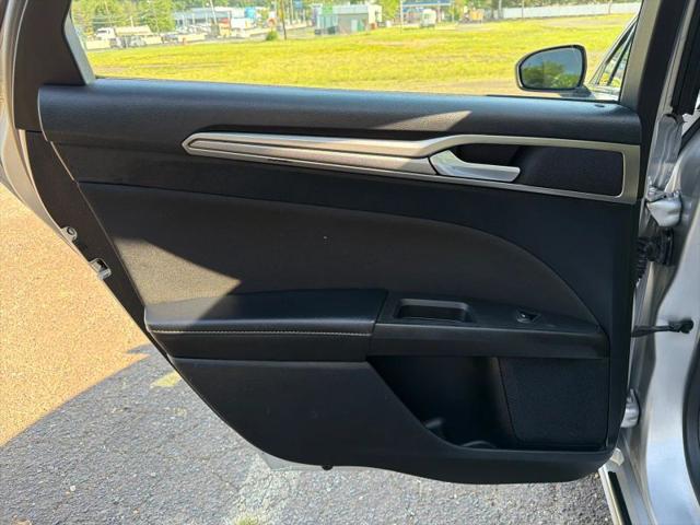 2019 Ford Fusion Hybrid SE