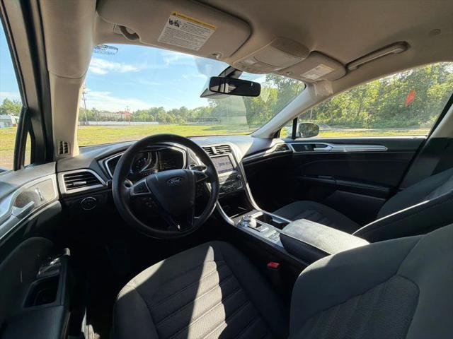 2019 Ford Fusion Hybrid SE