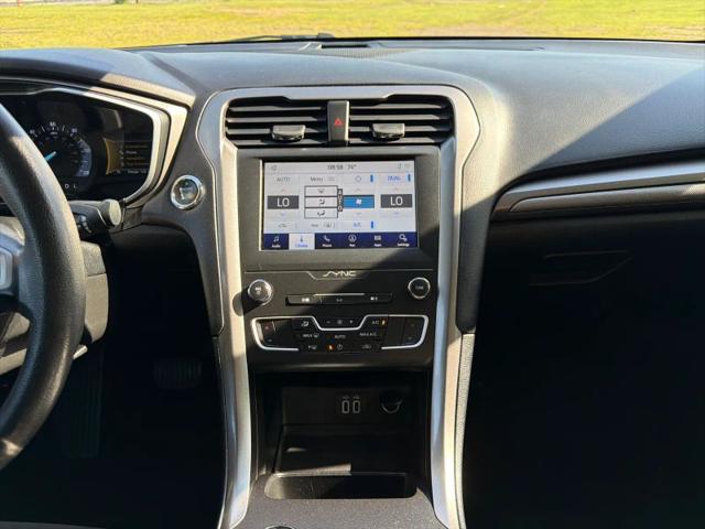 2019 Ford Fusion Hybrid SE