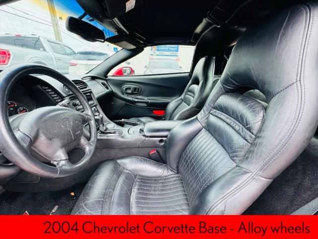 2004 Chevrolet Corvette Base