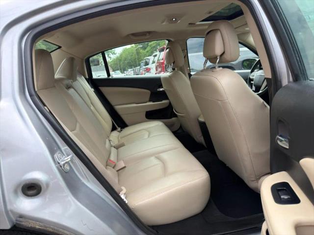 2014 Chrysler 200 Limited