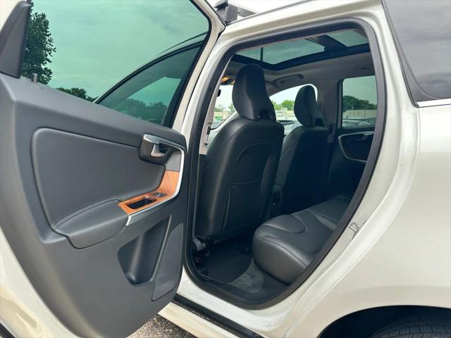 2017 Volvo XC60 T6 Inscription