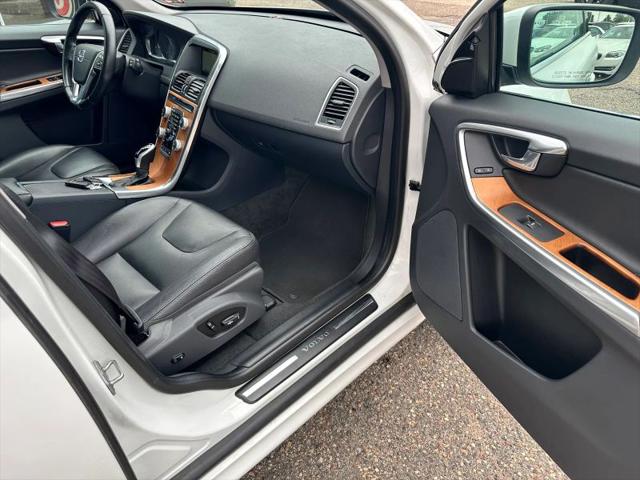 2017 Volvo XC60 T6 Inscription