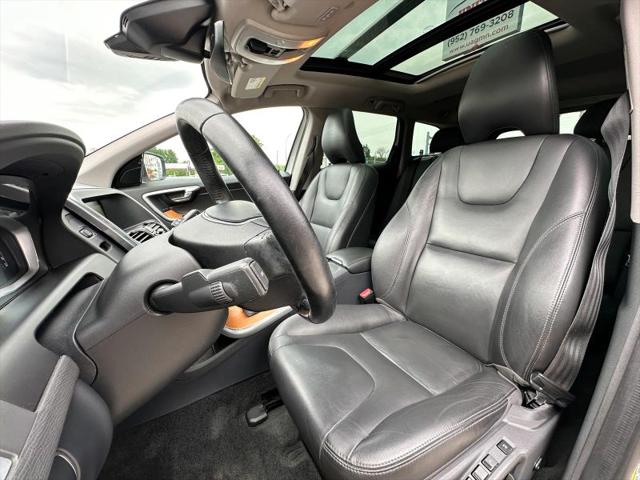 2017 Volvo XC60 T6 Inscription