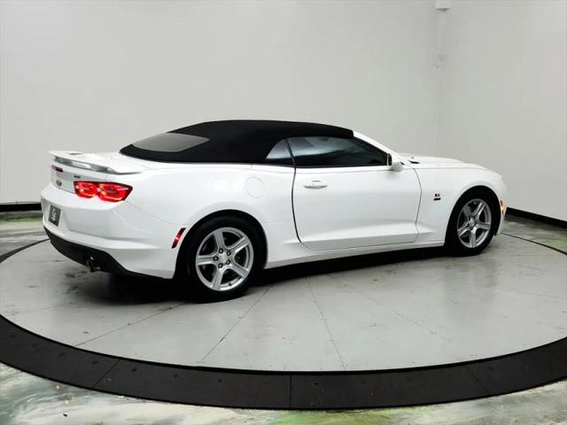 2020 Chevrolet Camaro RWD Convertible 1LT