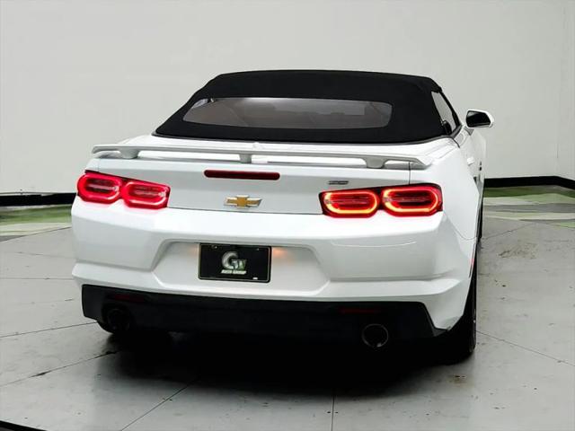 2020 Chevrolet Camaro RWD Convertible 1LT