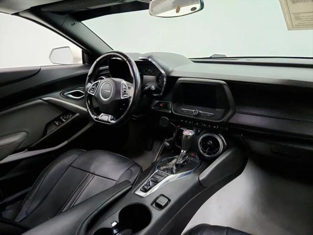 2020 Chevrolet Camaro RWD Convertible 1LT