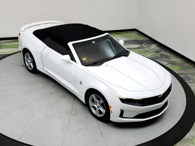 2020 Chevrolet Camaro RWD Convertible 1LT