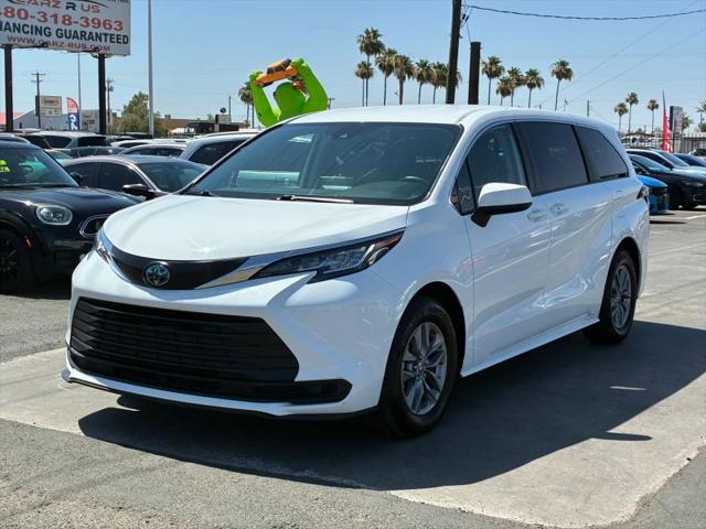2022 Toyota Sienna LE for sale in Mesa, AZ