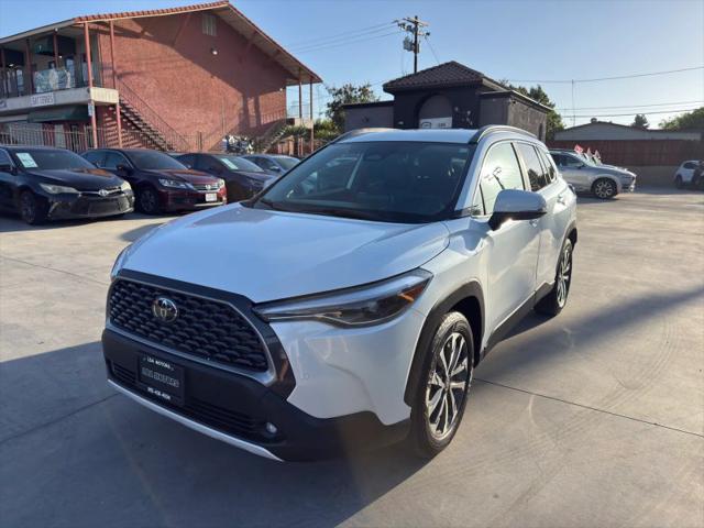 2023 Toyota Corolla Cross XLE
