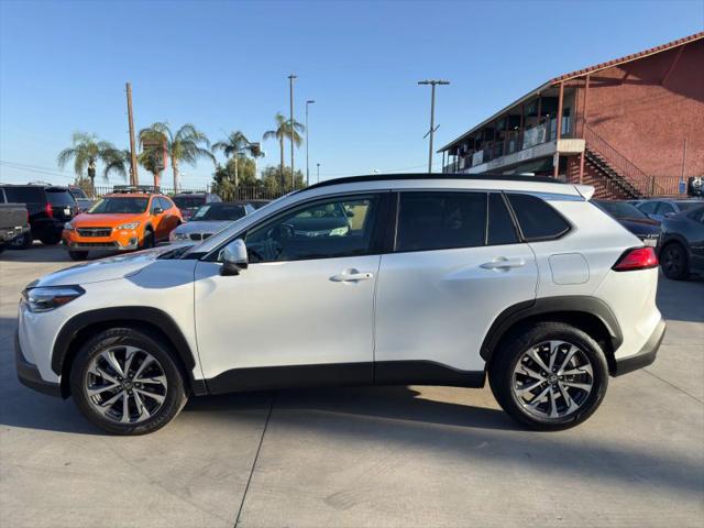 2023 Toyota Corolla Cross XLE