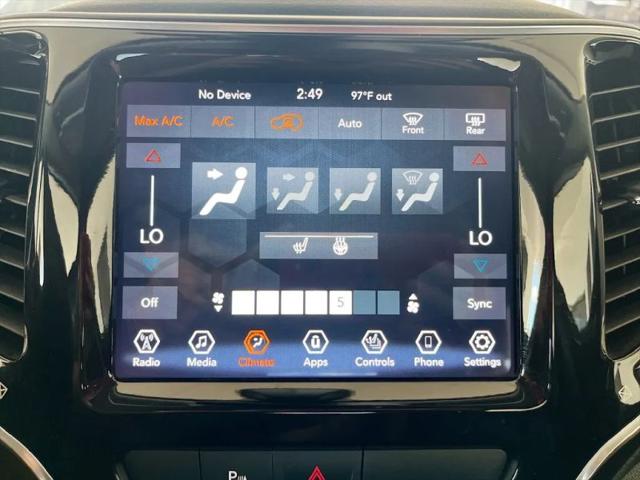 2020 Jeep Cherokee Limited FWD
