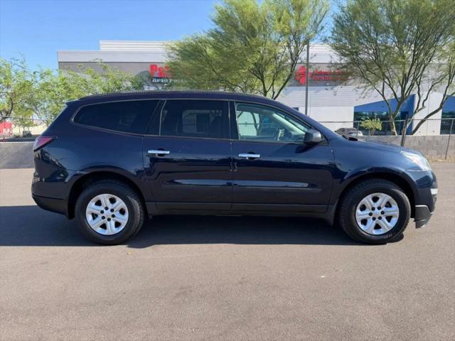 2017 Chevrolet Traverse LS