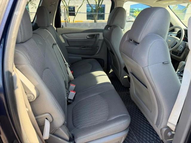 2017 Chevrolet Traverse LS
