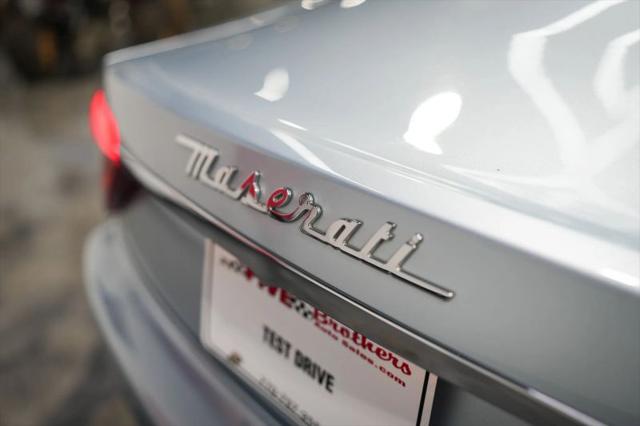 2009 Maserati GranTurismo Base