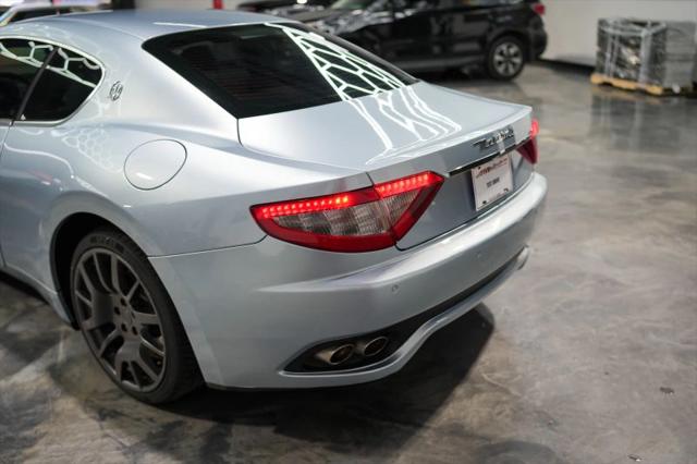 2009 Maserati GranTurismo Base