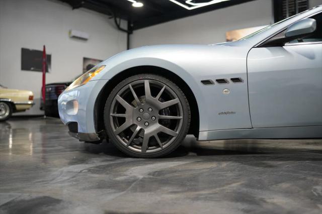 2009 Maserati GranTurismo Base
